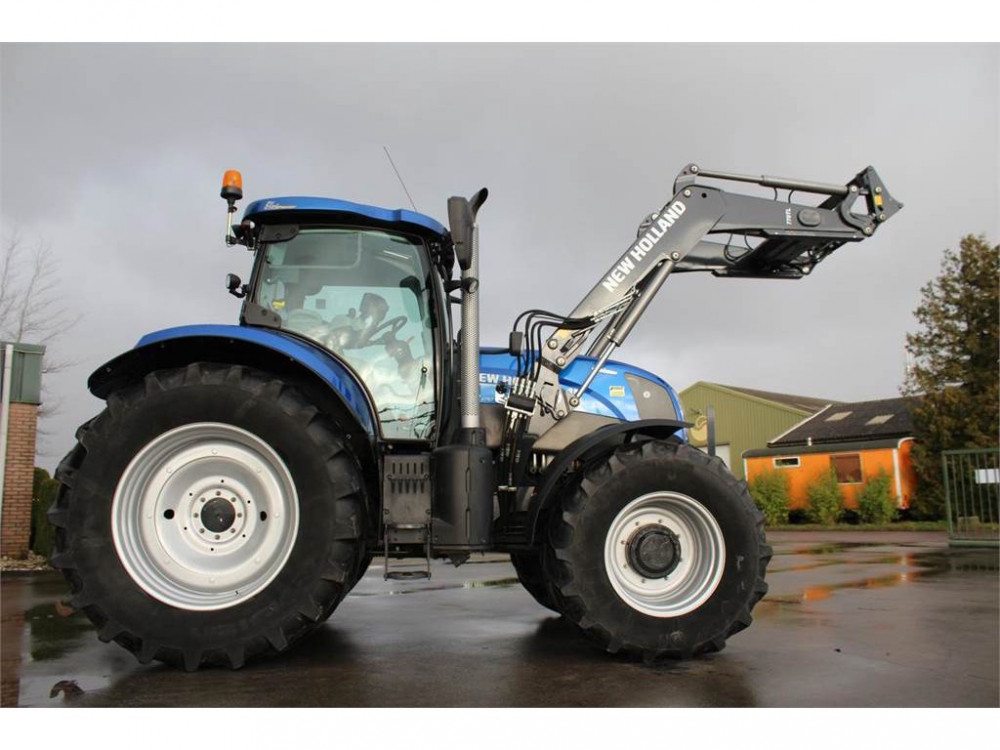 New Holland T7-170 AC Blue Power New Holland T7-170 AC Blue Power