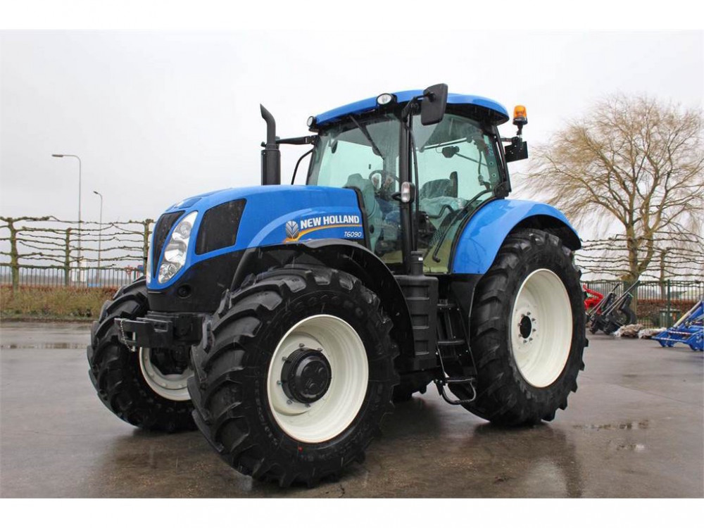 New Holland T6090 Range Command New Holland T6090 Range Command