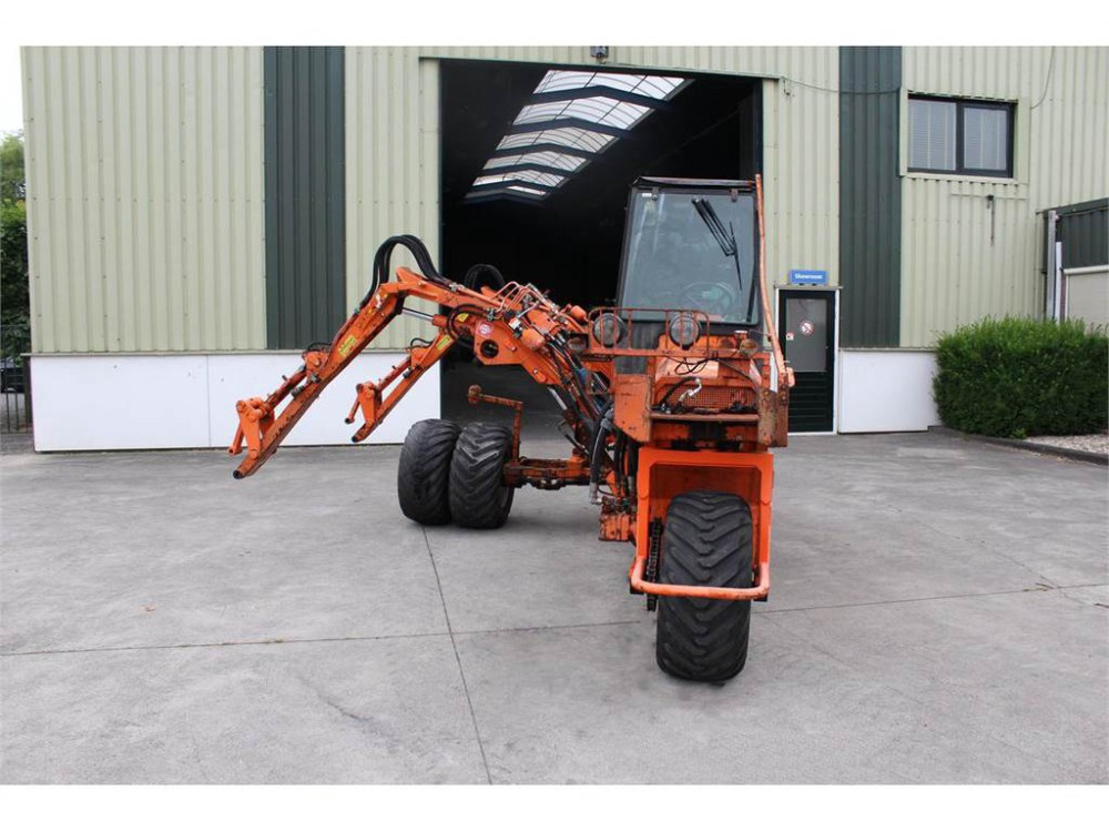 Berky 2200 slope mower Berky 2200 slope mower