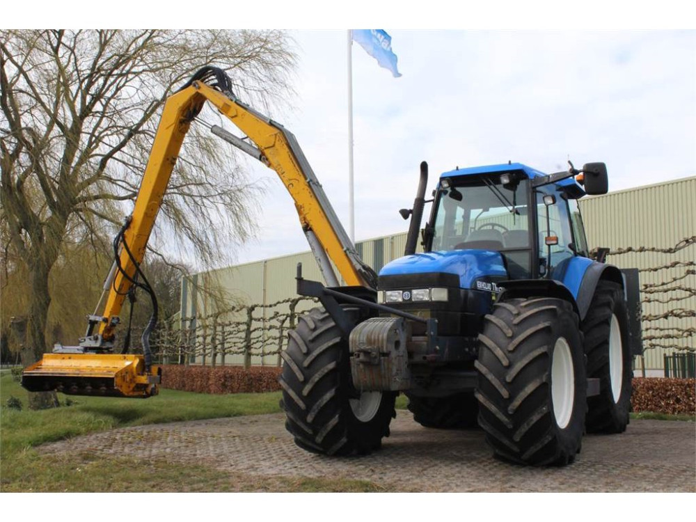 New Holland TM150 New Holland TM150