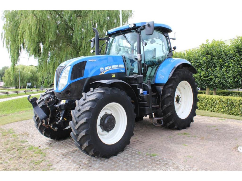 New Holland T7.210 AC New Holland T7.210 AC