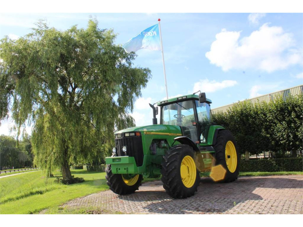 John Deere 8100 John Deere 8100
