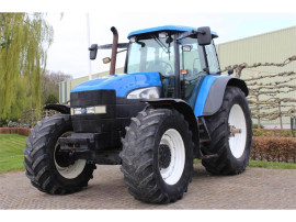 New Holland TM190