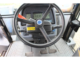 New Holland TM190