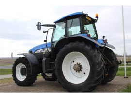 New Holland TM190