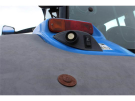 New Holland TM190