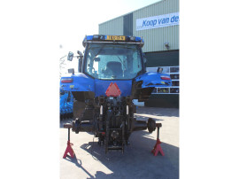 New Holland T8020