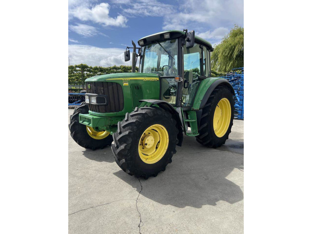 John Deere 6320 John Deere 6320