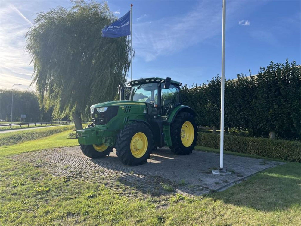 John Deere 6145R John Deere 6145R