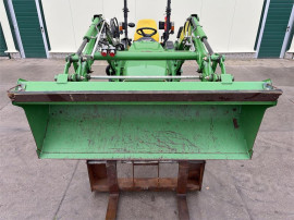 John Deere 3720 3 Speed e-Hydro & frontloader