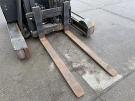 Crown Heftruck ESR 5240-14 Reachtruck