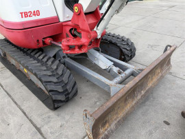 Takeuchi TB240 minigraafmachine