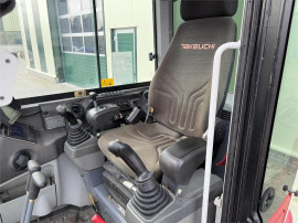 Takeuchi TB240 minigraafmachine