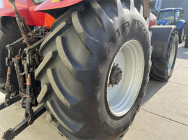 Case IH Magnum MX 285