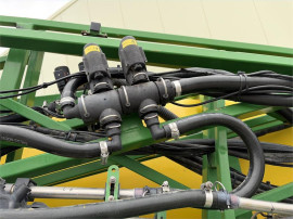 John Deere 840 Veldspuit
