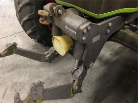 CLAAS Ares 700 Series
