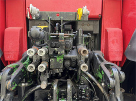 John Deere 6520