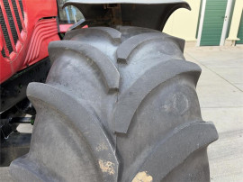 John Deere 6520
