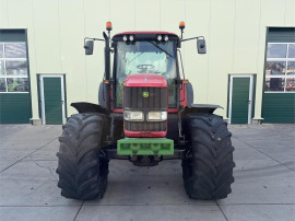 John Deere 6520