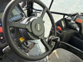 New Holland 8160