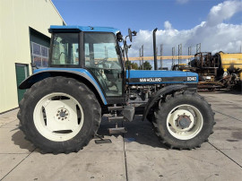 New Holland 8340 SLE